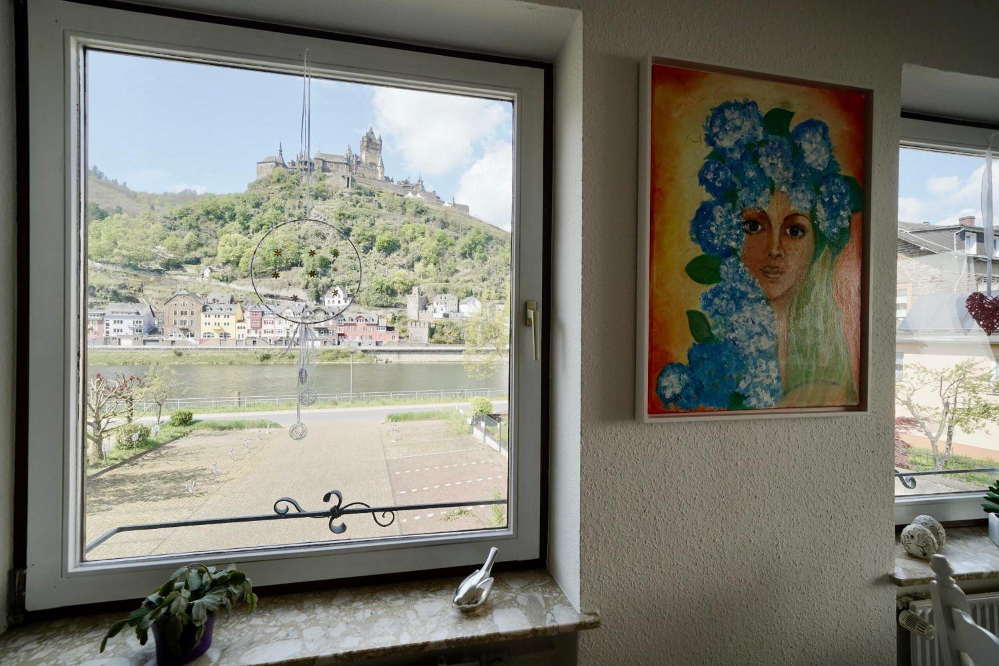 Apartments Haus Daniela Cochem Szoba fotó